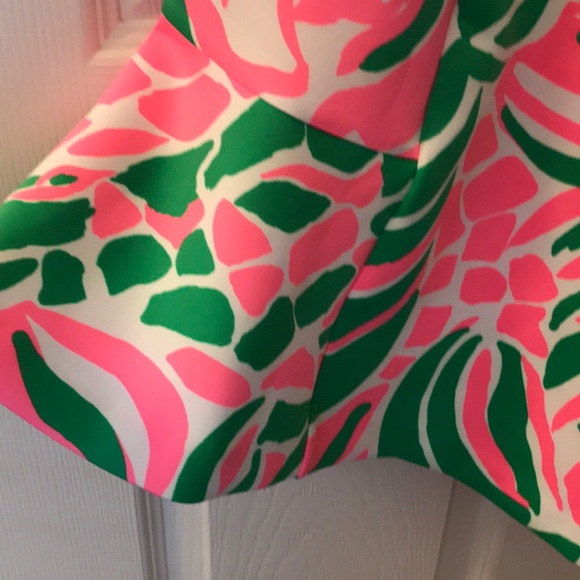 Lilly Pulitzer - Picture 5 of 5